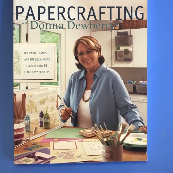 Papercrafting with Donna Dewberry book - Picture 1 of 7